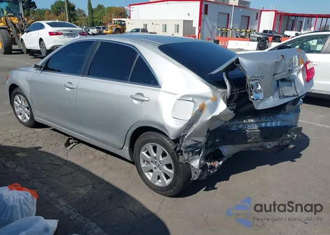 2009 Toyota Camry z USA, uszkodzony, nr VIN 4T1BE46K09U335870